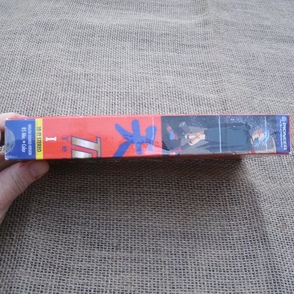 Tenchi Universe Collection 1 VHS anime English dub - Picture 5 of 16